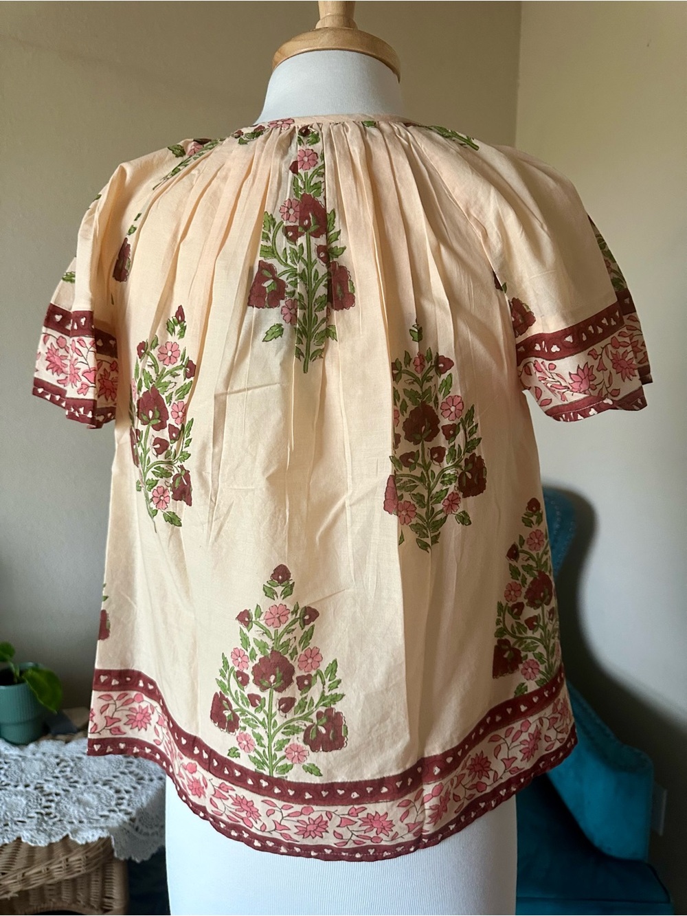 Tuckernuck Elena Top Small Blush Chandelier Floral Cotton NWT Small Light Peach - Picture 2 of 6